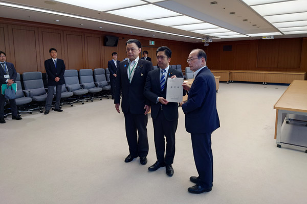 島根県知事及び米軍機騒音等対策協議会からの要請