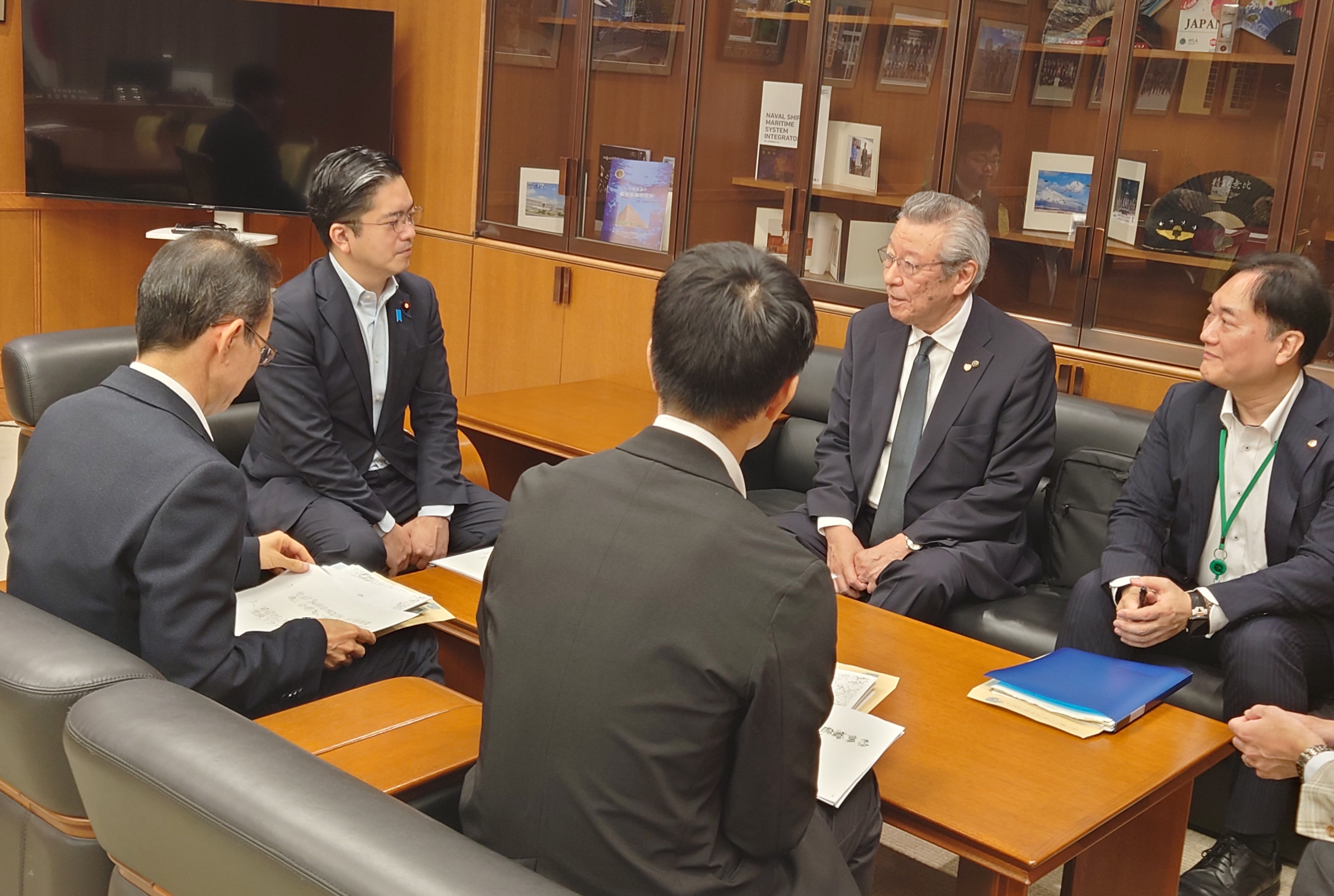 長崎県佐世保市議会議員からの表敬