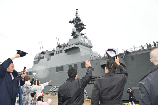 部隊視察