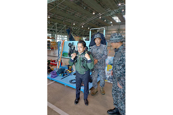 部隊視察