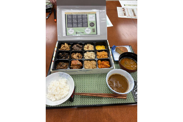 戦闘糧食の試食体験