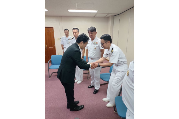 部隊視察