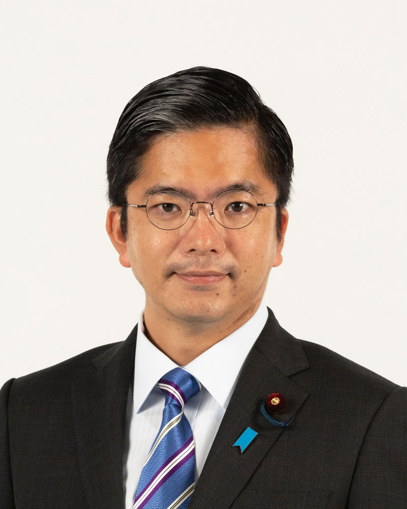 金子　容三