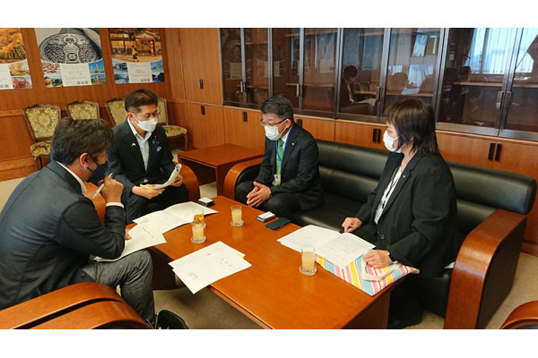 沖縄県離島振興協議会からの要請