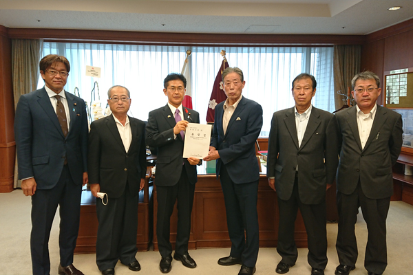 苫小牧市航空機騒音対策協議会からの要請