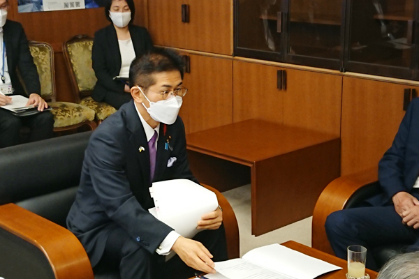 苫小牧市航空機騒音対策協議会からの要請