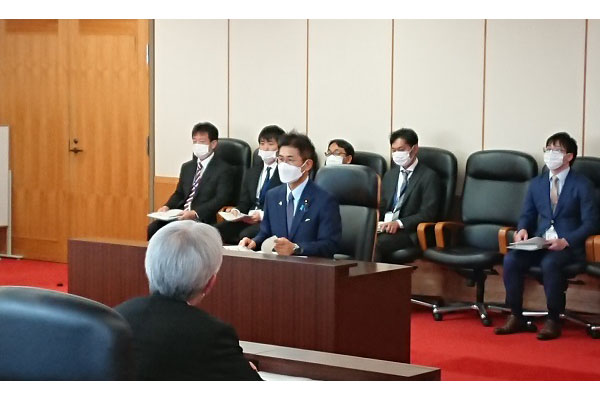防衛省全国情報施設協議会からの要請