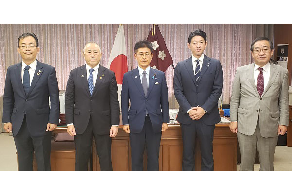 北海道旭川市長等からの表敬