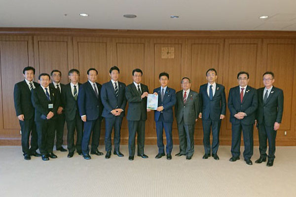 北海道基地協議会からの表敬