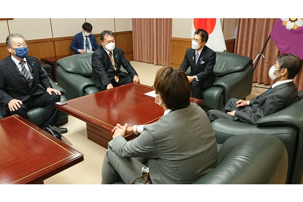 愛知県碧南市議会議員からの要請