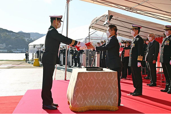 護衛艦「のしろ」引渡式・自衛艦旗授与式への出席