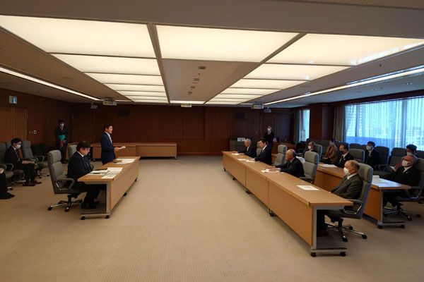 青森県東北町長及び同町議会議長等からの要請