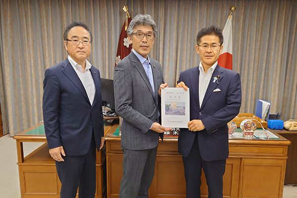 岩手山中演習場周辺市連絡協議会からの要請