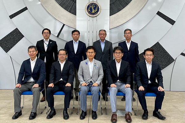 防衛装備庁艦艇装備研究所の視察