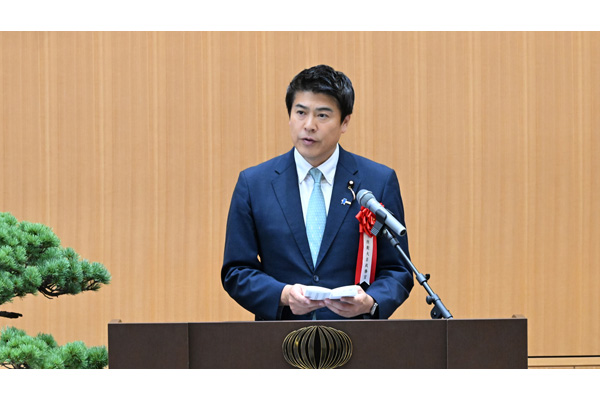 防衛研究所第１期安全保障戦略課程修了式