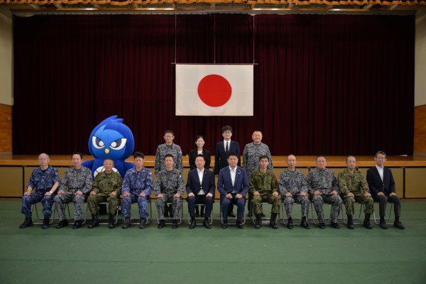 部隊視察