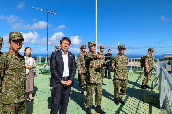 部隊視察
