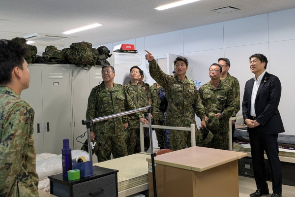 部隊視察