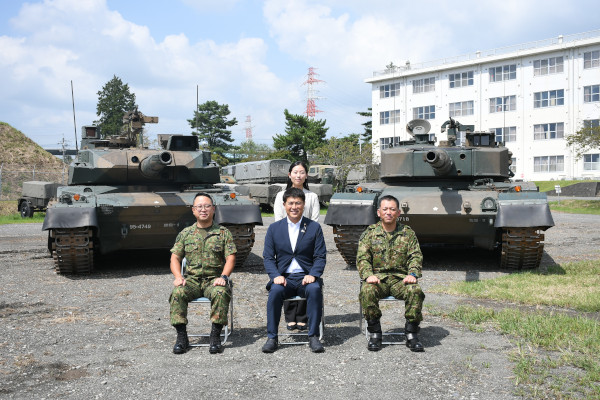 部隊視察