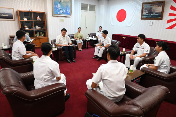 部隊視察