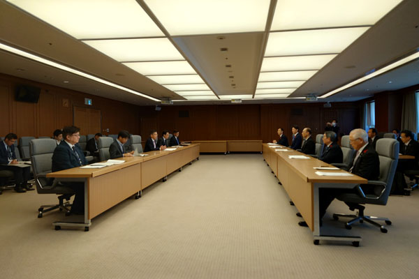 北海道基地協議会からの表敬