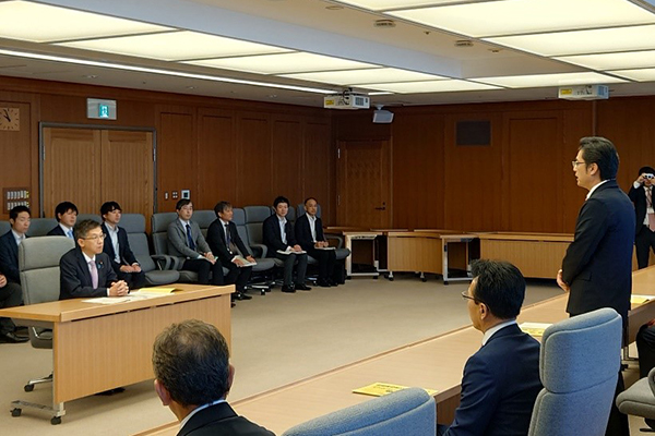 陸上自衛隊名寄駐屯地増強促進期成会からの表敬