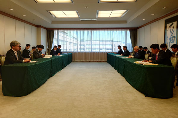 山口県知事及び同県議会議長等からの要請