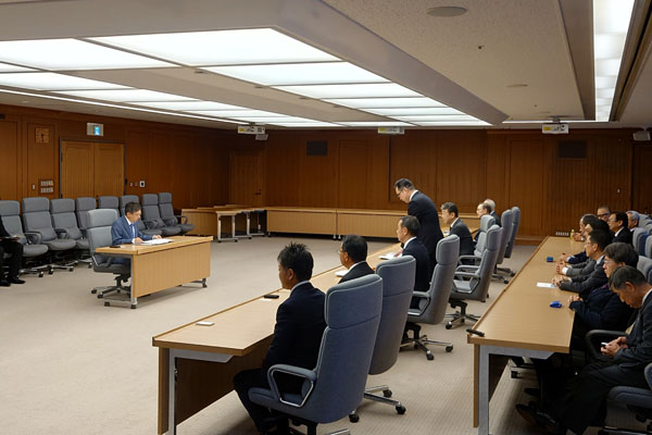 北海道倶知安町長及び同町議会議長等からの表敬