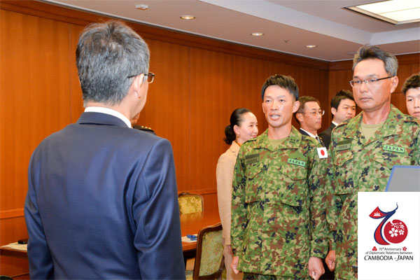 カンボジア能力構築支援に係る派遣自衛官への激励