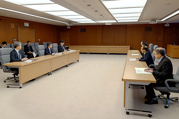厚木基地周辺６市からの要請