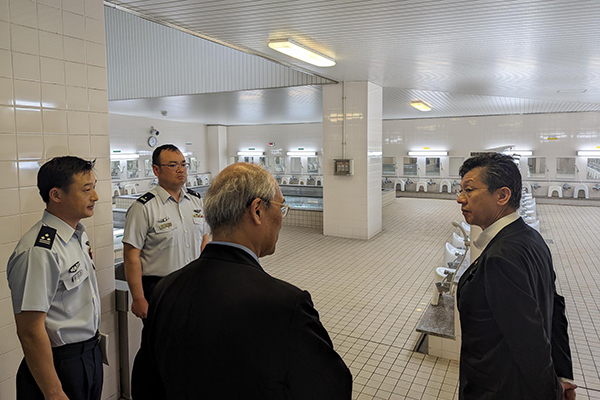 防衛大学校の視察