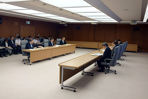 渉外関係主要都道府県知事連絡協議会からの要請
