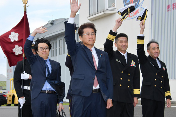 第５３次派遣海賊対処行動航空隊出国行事への出席