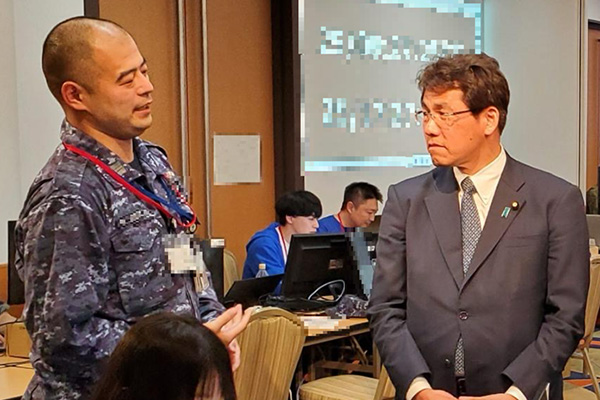 多国間サイバー防衛演習「ロックド・シールズ２０２４」の視察