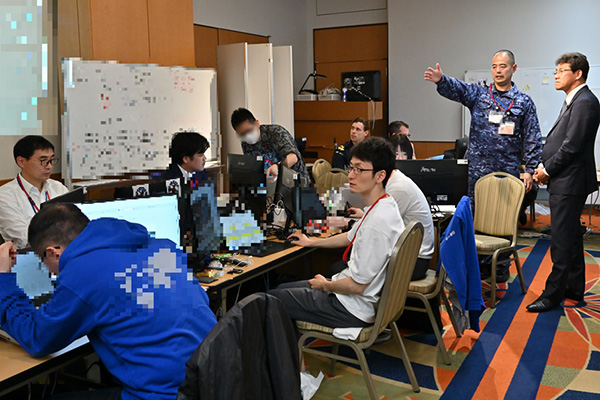 多国間サイバー防衛演習「ロックド・シールズ２０２４」の視察