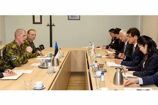 エストニア ヘレム国防軍司令官との会談