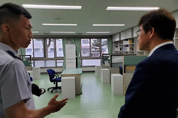 防衛大学校の視察
