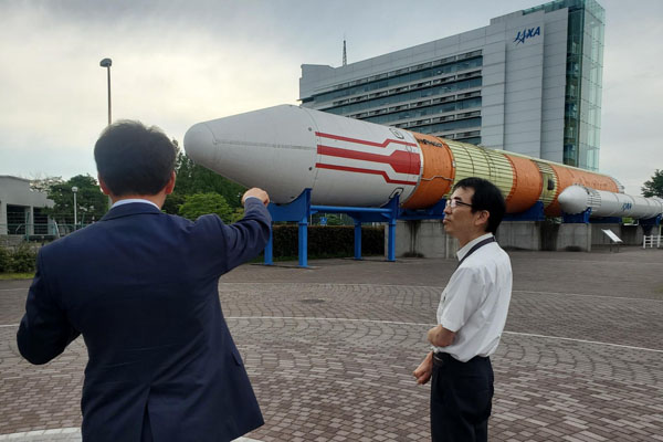 JAXA筑波宇宙センターの視察