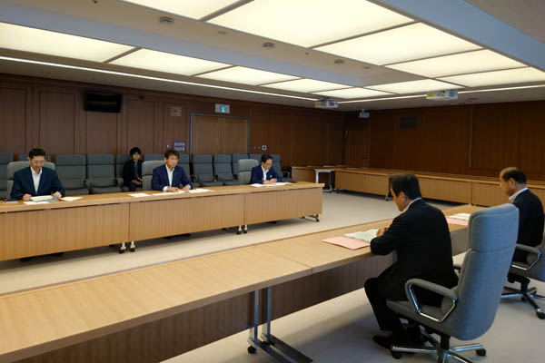 鹿児島県知事及び同県議会議長からの要請