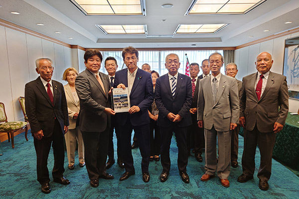 陸上自衛隊第２４普通科連隊・えびの駐屯地存続期成同盟会からの要請