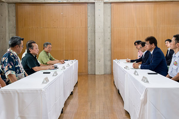 北大東村訪問