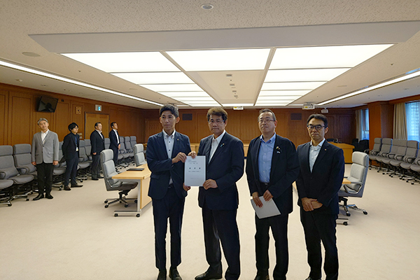 青森県むつ市長からの要請