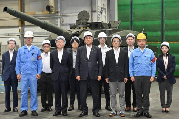 企業視察