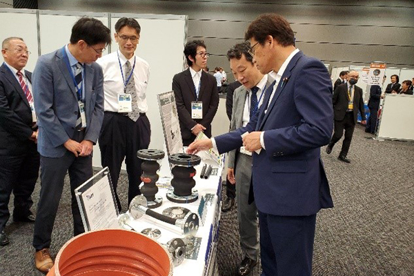 インダストリーデーへの出席