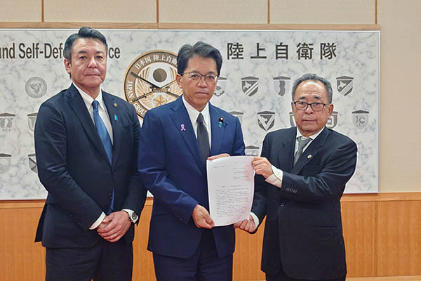 沖縄県沖縄市長及び沖縄市ロウワープラザ土地区画整理組合設立準備会からの要請