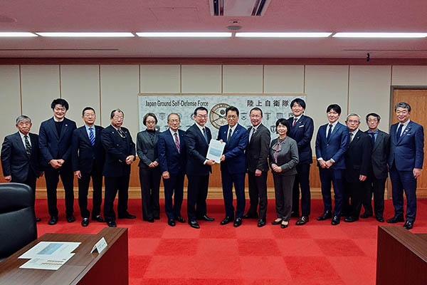 北海道倶知安町長及び町議会議長等からの要請