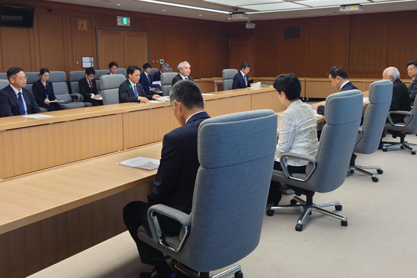 山口県知事及び同県議会議長等からの表敬