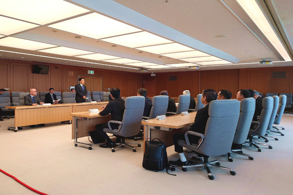 沖縄県宜野湾市議会からの要請