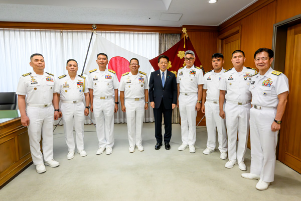 防衛省・自衛隊：宮﨑防衛副大臣の動静