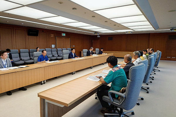 沖縄県南部市町村会及び同県南部広域行政組合からの要請